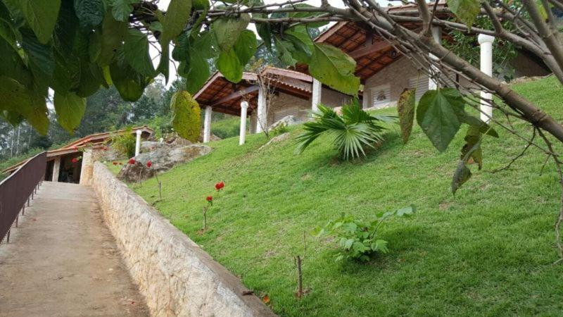 Pousada Vale Da Serra แซร์ฮาเนกรา ภายนอก รูปภาพ